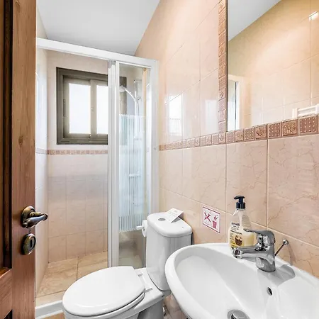 Camelot By Ezoria Βίλα *