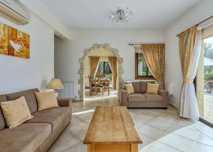 Villa Camelot By Ezoria *