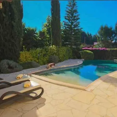 Camelot By Ezoria * Coral Bay