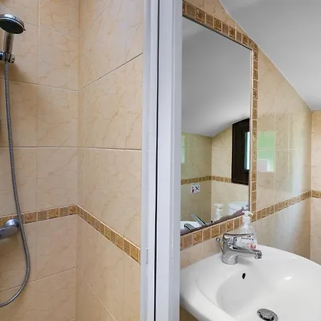 Camelot By Ezoria Coral Bay