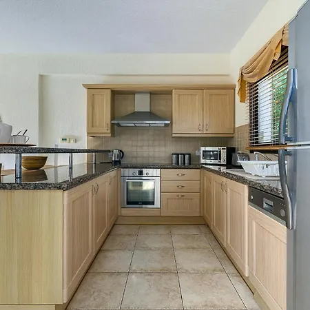 Villa Camelot By Ezoria