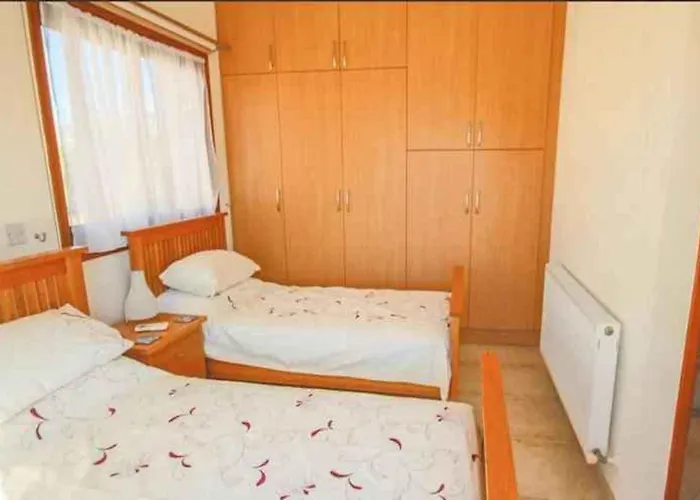 Camelot By Ezoria Villa Coral Bay